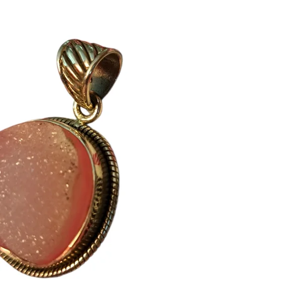 NWOT Pink Drusy Sterling Silver Pendant - Picture 3 of 6